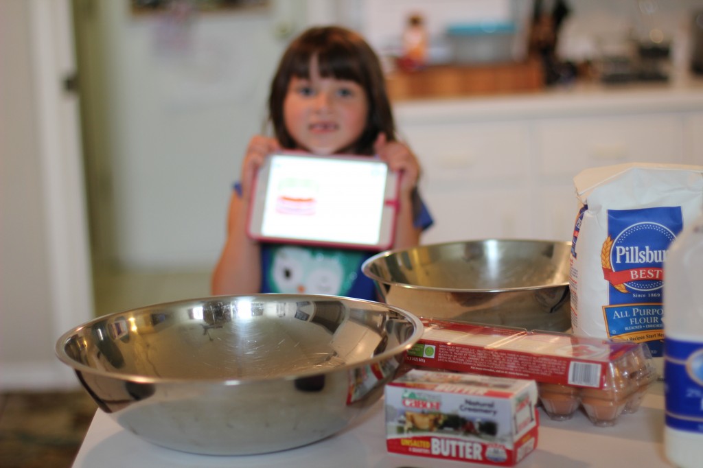 making strawberry shortcake